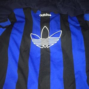 Adidas shirt XL fine quality